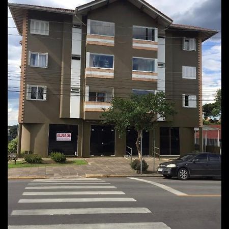 Excelente Apartamento Duplex No Centro De Canela Apartment Екстериор снимка
